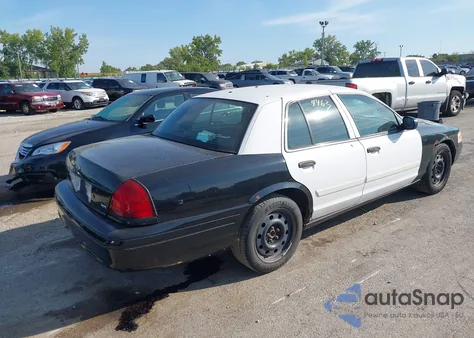 2011 Ford Crown Victoria Police Interceptor z USA, uszkodzony, nr VIN 2FABP7BV7BX113346